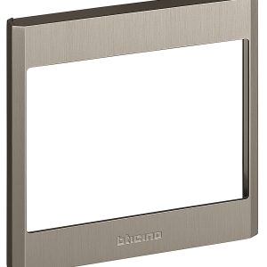 bt 345204 web r.jpg
