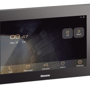 bt 373003 web r.jpg