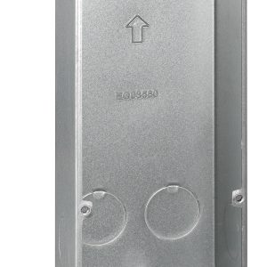 bt 375009 web r.jpg
